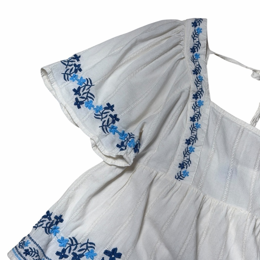 Old Navy White & Blue Embroidered Blouse Womens XS - Picture 3 of 9